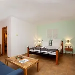 Ses Rotes Velles - Petit Hotel