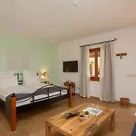 Ses Rotes Velles - Petit Hotel